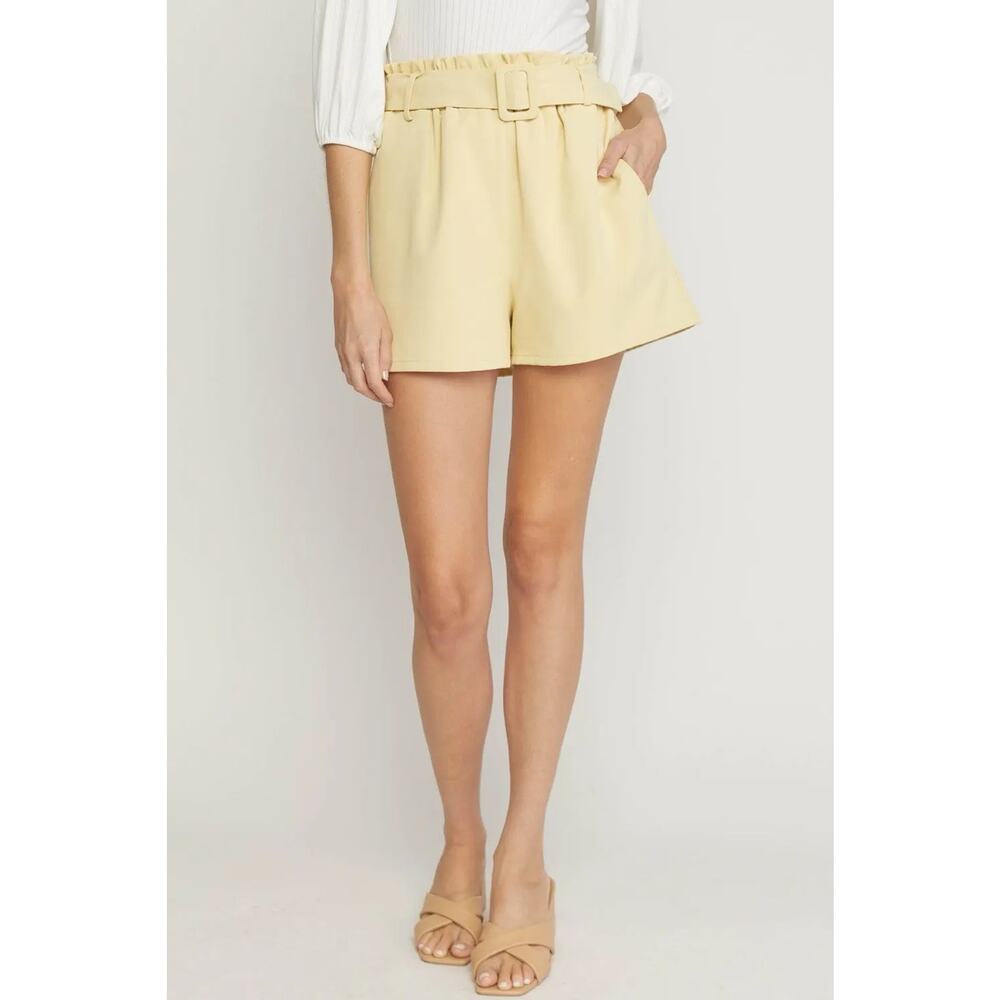 Women’s Yellow Shorts Belted Size S Work Shorts